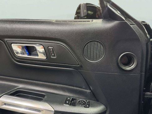 Used 2016 Ford Mustang Premium RWD image 21