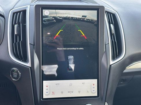 Used 2022 Ford Edge SEL w/ Convenience Package image 23