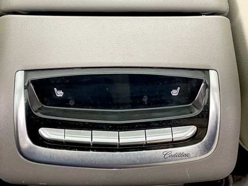 Certified 2023 Cadillac XT6 Premium Luxury w/ LPO, Floor Liner Package image 23