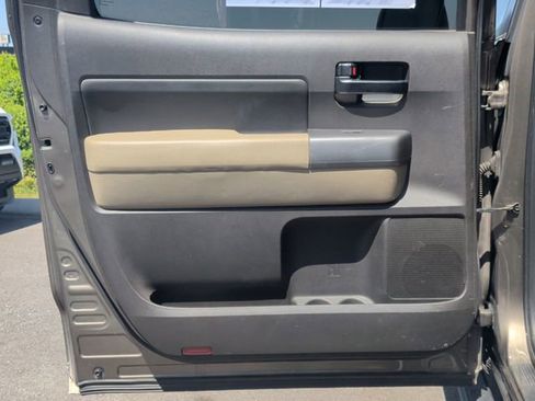 Used 2011 Toyota Tundra 4x4 CrewMax w/ TRD Off-Road Pkg image 21