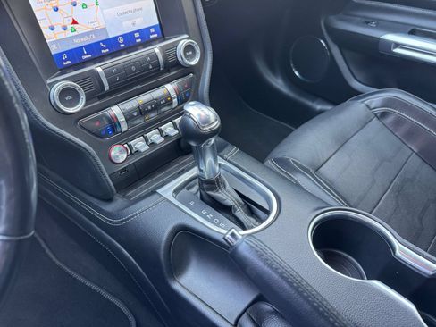 Used 2022 Ford Mustang GT Premium w/ GT Performance Package RWD image 41