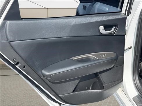 Used 2019 Kia Optima LX FWD image 13