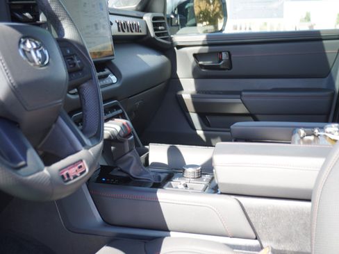 Used 2025 Toyota Sequoia TRD Pro AWD/4WD image 25