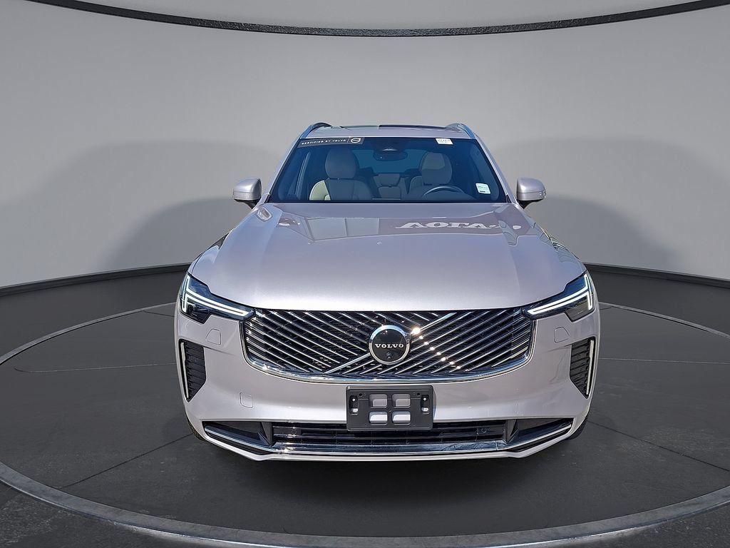 Certified 2026 Volvo XC90 B6 Plus AWD/4WD image 35