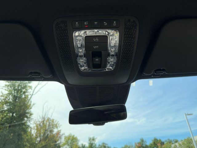 Used 2026 Mercedes-Benz GLE 450e 4MATIC image 18