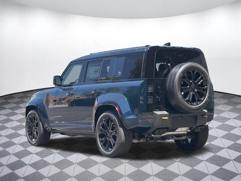 New 2026 Land Rover Defender 110 OCTA AWD/4WD image 3