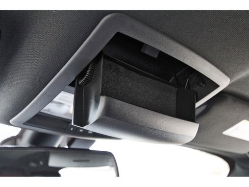 Used 2022 Dodge Challenger R/T w/ Plus Package image 24