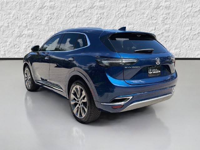 Used 2022 Buick Envision Avenir w/ Technology Package II FWD image 5