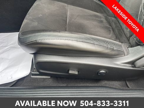 Used 2022 Dodge Challenger R/T Scat Pack w/ Plus Package RWD image 26