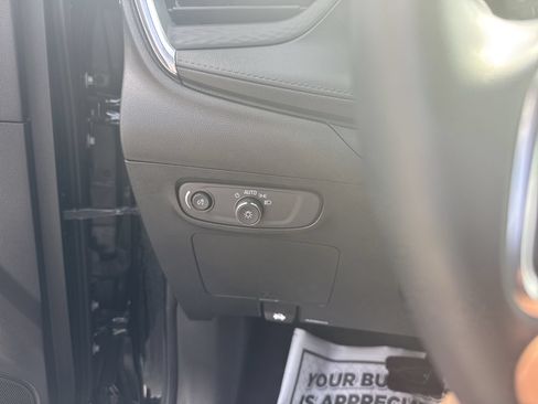 Certified 2024 Buick Encore GX Sport Touring FWD image 18