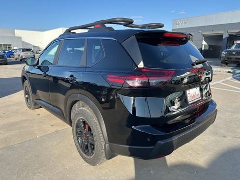 New 2026 Nissan Rogue SV image 7