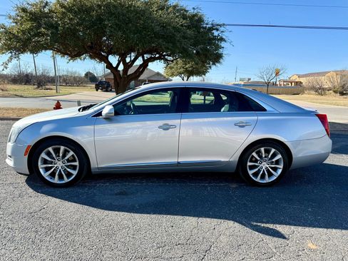 Used 2015 Cadillac XTS Luxury image 6