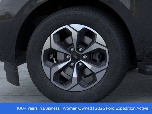 New 2026 Ford Expedition Active image 21