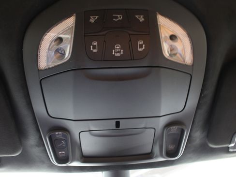 Used 2026 Chrysler Pacifica Pinnacle image 20