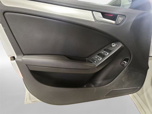 Used 2016 Audi A4 2.0T Premium image 14