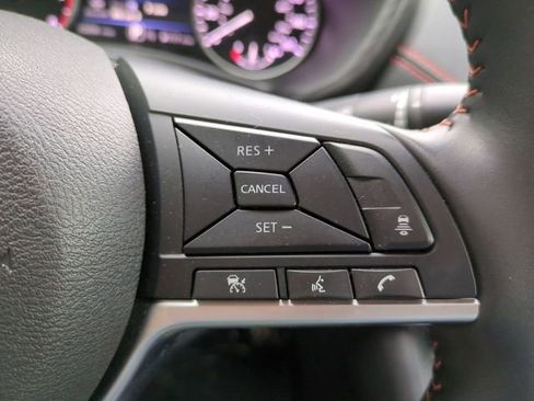 Used 2025 Nissan Sentra SR FWD image 24