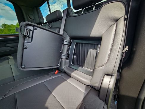 New 2026 GMC Sierra 2500 Denali w/ Denali Reserve Package AWD/4WD image 38