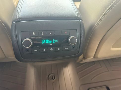 Used 2011 Buick Enclave CXL w/ LPO, Cargo Convenience Pkg AWD/4WD image 19