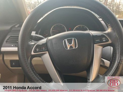 Used 2011 Honda Accord SE image 21