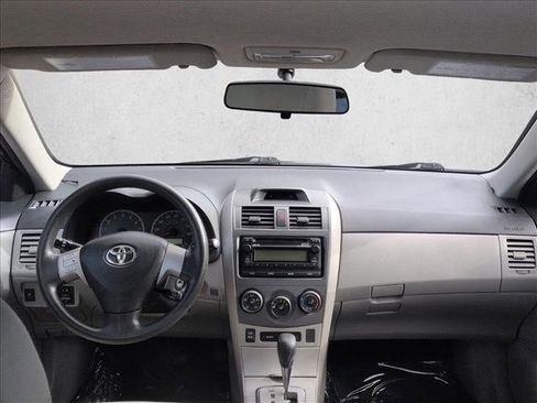 Used 2012 Toyota Corolla LE image 16