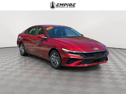 Used 2024 Hyundai Elantra SEL