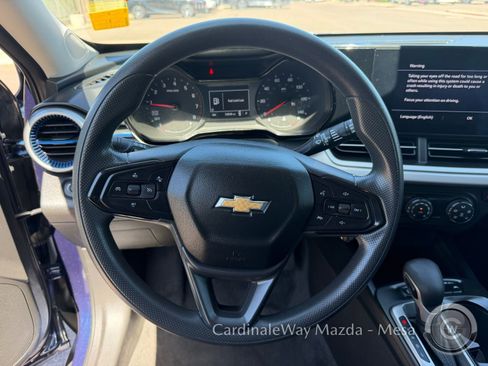 Used 2024 Chevrolet Trax LS FWD image 20
