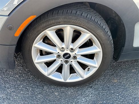 Used 2018 MINI Cooper Clubman S image 6