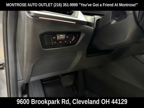 Used 2023 BMW 330i xDrive Sedan AWD/4WD image 19