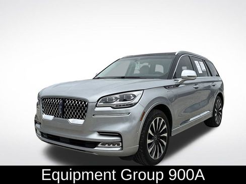 Used 2020 Lincoln Aviator Black Label Grand Touring w/ Class IV Trailer Tow Package image 2