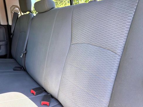 Used 2015 RAM 1500 Classic SLT AWD/4WD image 12