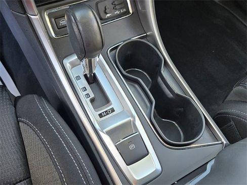 Used 2021 Subaru Ascent Premium w/ Convenience Package image 25