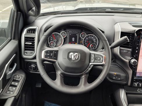 New 2026 RAM 2500 Big Horn AWD/4WD image 9
