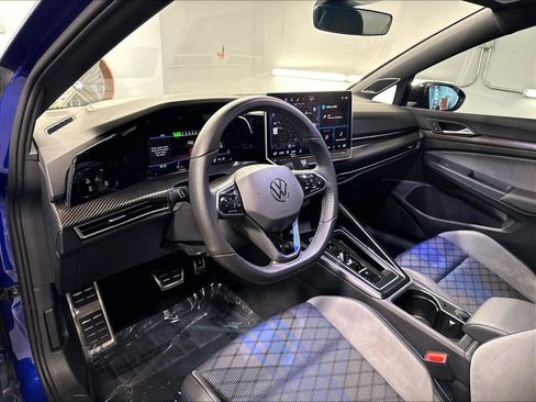 Used 2025 Volkswagen Golf R Black Edition AWD/4WD image 15