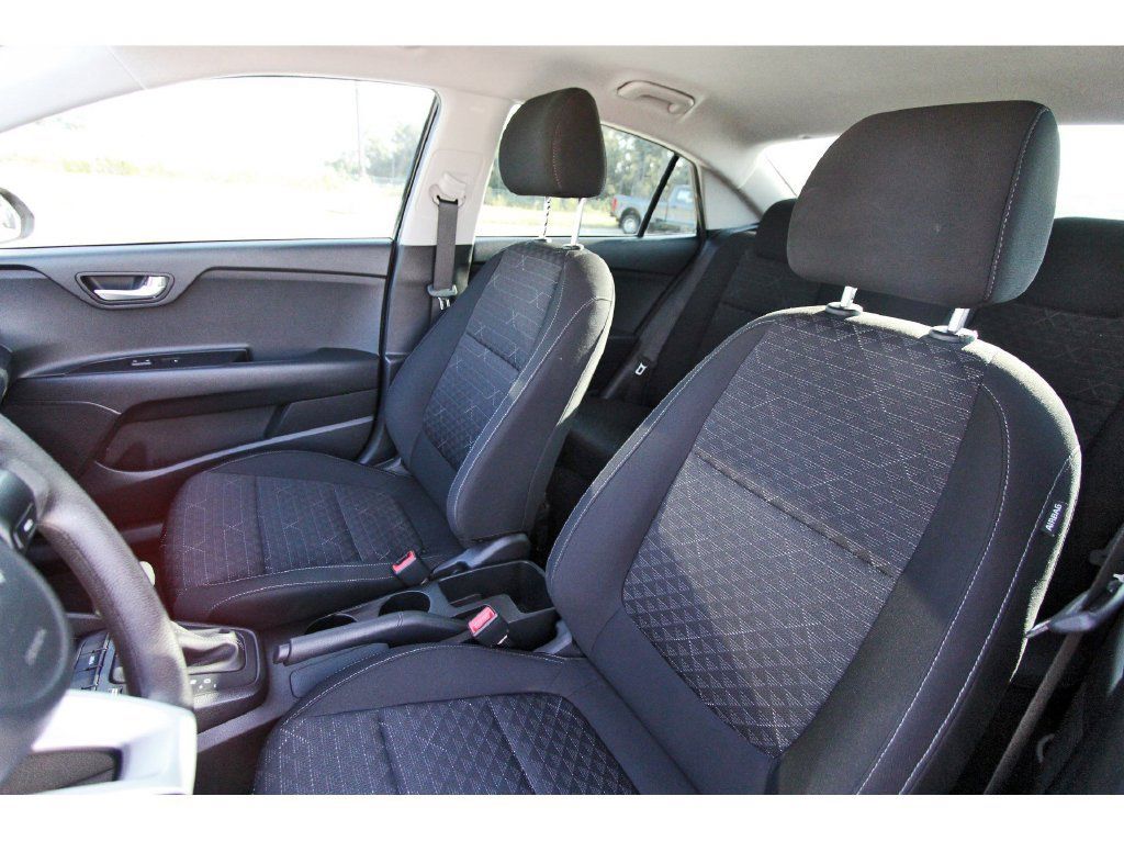 Used 2023 Kia Rio LX FWD image 30