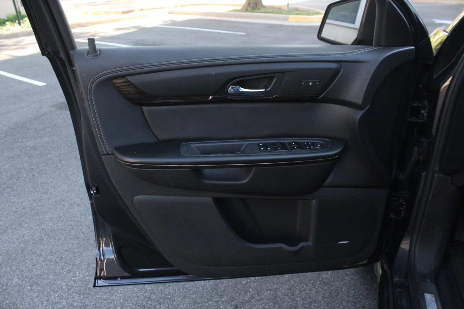 Used 2016 GMC Acadia Denali AWD/4WD image 15