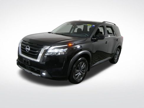 Used 2024 Nissan Pathfinder SV AWD/4WD image 9