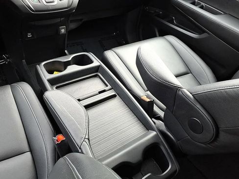 Used 2023 Honda Odyssey EX-L image 27