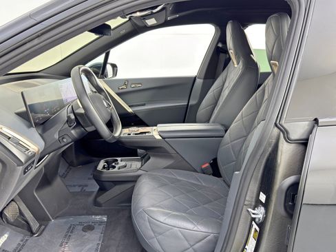Used 2023 BMW iX M60 w/ Executive Package image 17