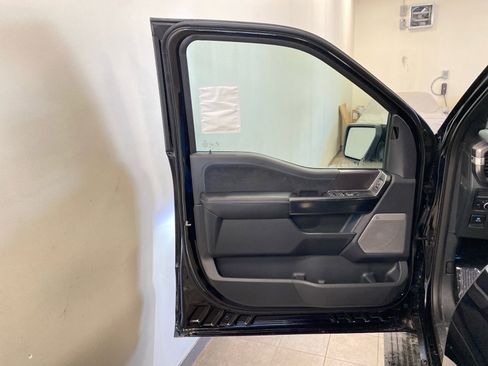 New 2025 Ford F150 Platinum image 15