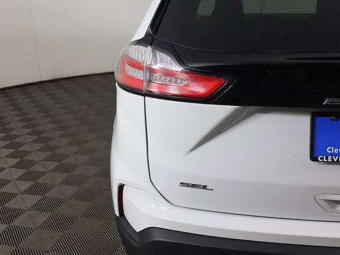 Used 2024 Ford Edge SEL image 15