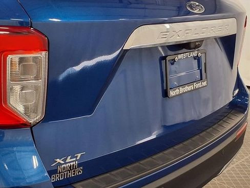 Certified 2023 Ford Explorer XLT w/ Equipment Group 202A image 28