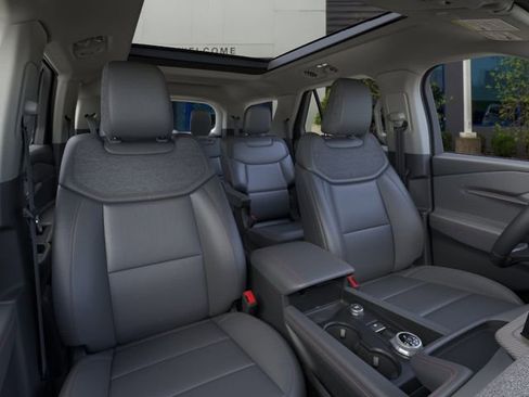 New 2026 Ford Explorer Active w/ Active Comfort Package AWD/4WD image 11