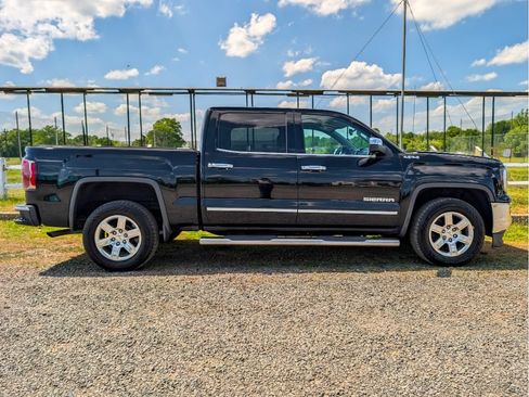 Used 2016 GMC Sierra 1500 SLT w/ SLT Preferred Package AWD/4WD image 4