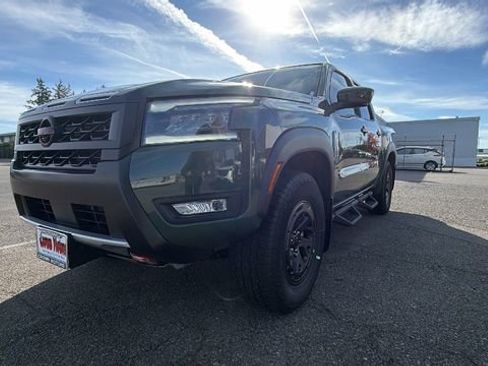 New 2026 Nissan Frontier PRO-4X w/ Pro-4x Convenience Package image 9