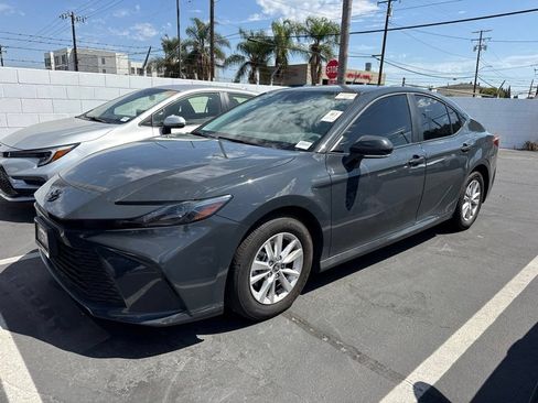 Used 2026 Toyota Camry LE FWD image 2