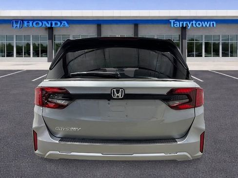 New 2026 Honda Odyssey EX-L image 4