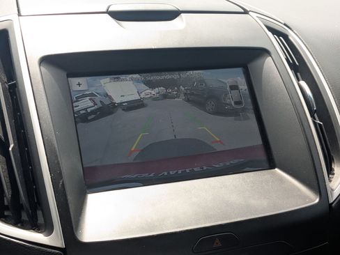 Used 2016 Ford Edge SEL w/ Equipment Group 201A FWD image 23