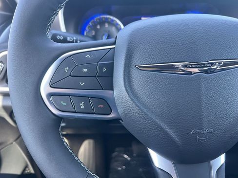 New 2026 Chrysler Voyager LX image 10