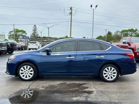 Used 2019 Nissan Sentra S FWD image 6