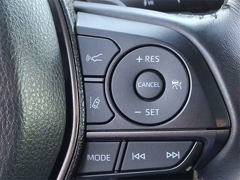 Certified 2023 Toyota Camry SE image 24